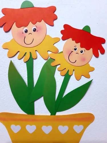 Fensterbild mit bunten Blütenkinder im gelben Blumentopf