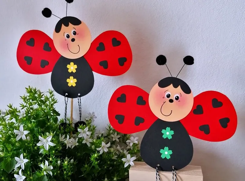 Blumen-Stecker für den Frühling — Buntpapierwelt