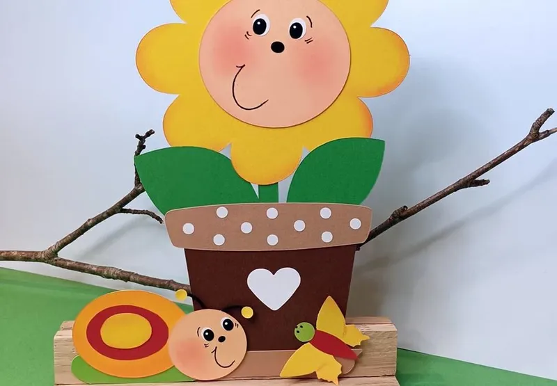 Blumentopf aus Bastelpapier