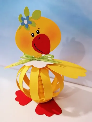 Paper Ball Küken zum Huhn