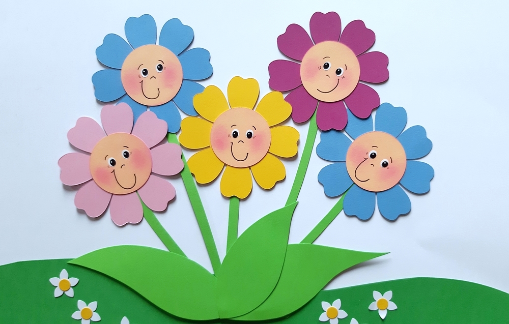 Bunte Blumen für Blumenwiesen aus Bastelpapier