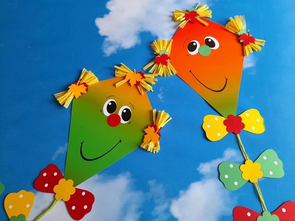  Bunte Drachen im Herbst – aus dem Kreativ-Blog der Buntpapierwelt.de 