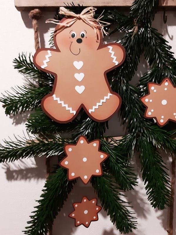 Lebkuchen-Männchen und Gebäck aus Bastelpapier